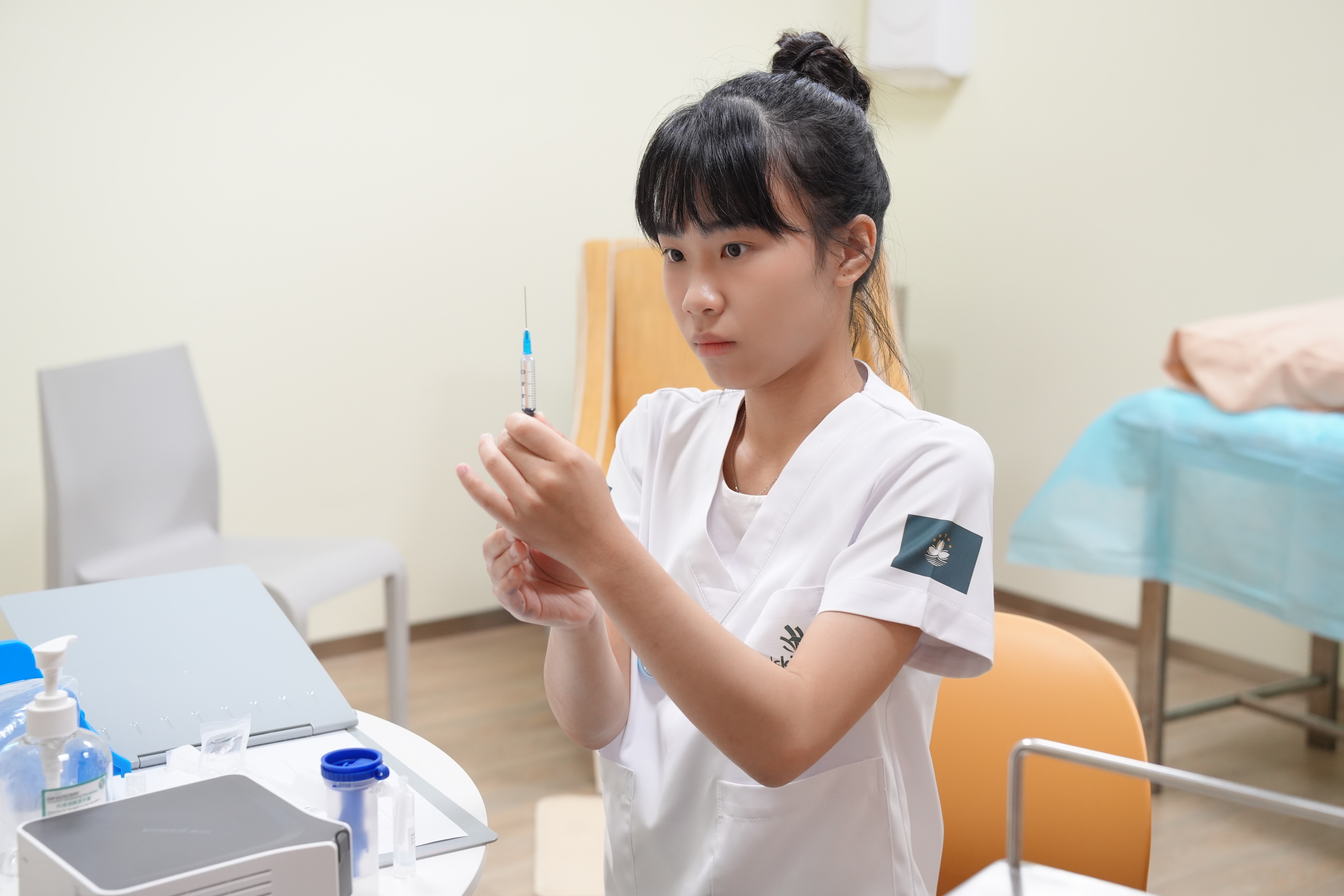 ▲ Zhuang Yulin actively prepares for the competition